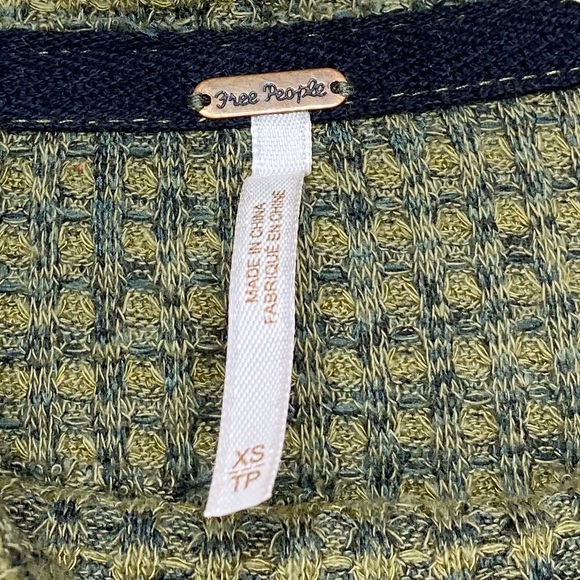 Free People Green Long Sleeve Crop Turtleneck Top - Picture 6 of 8